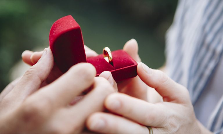 Twitter Is Upset Over This Marathon Marriage Proposal