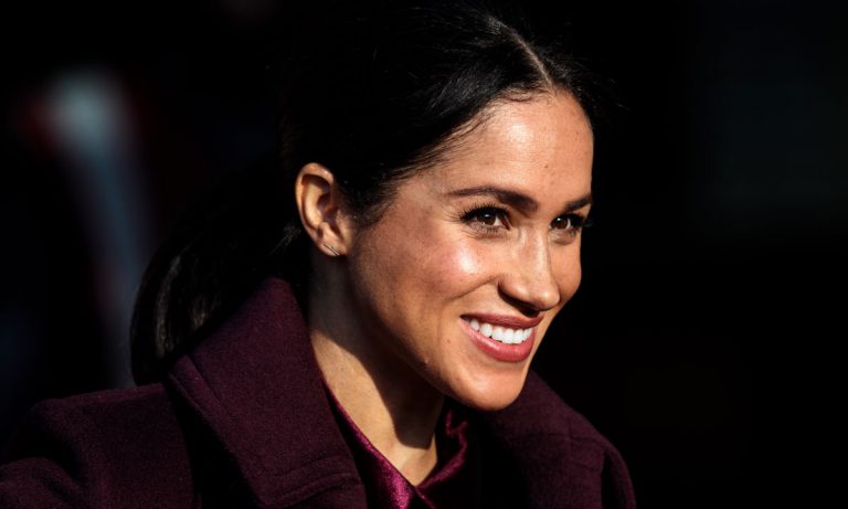 Meghan Markle’s Dad Reappears To Call Her ‘Controlling’