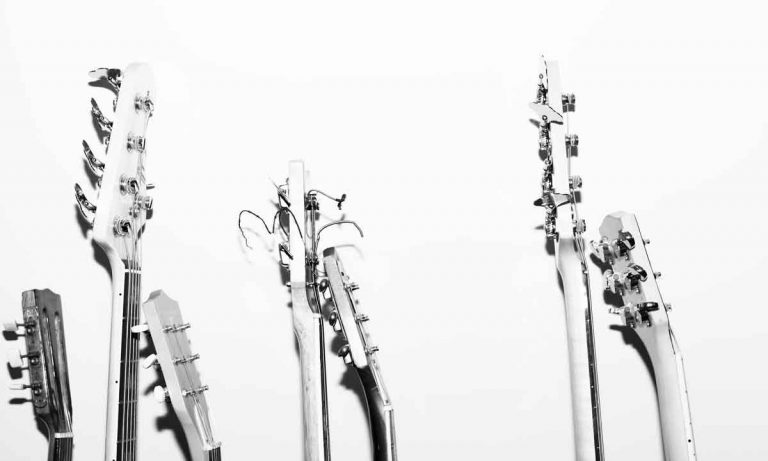 Study: Want A Hit Pop Song in 2019? Do A Crossover