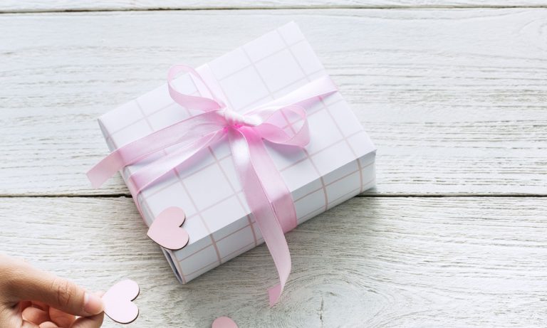 6 Great CBD Gifts For Mother’s Day