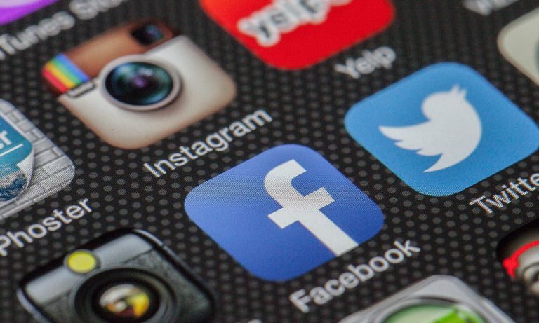 How Facebook And Instagram Hold Back Cannabis Progress