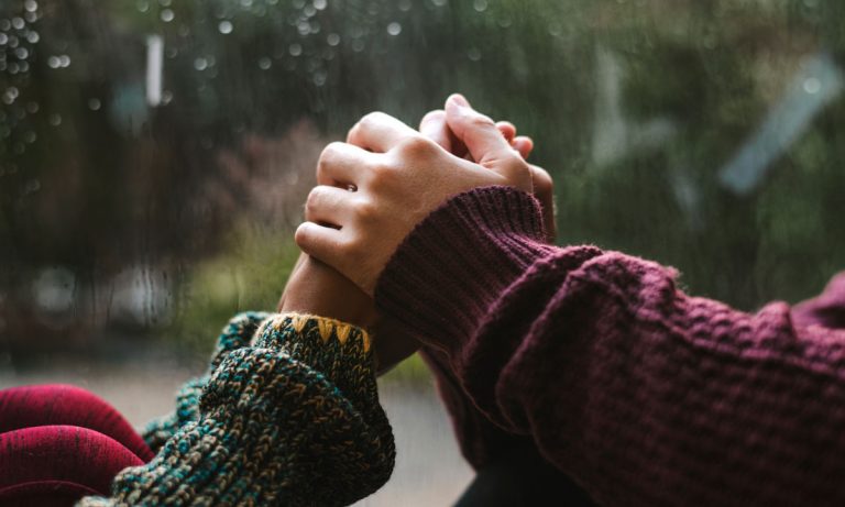 Ways To Calm Down A Friend With A Bad High
