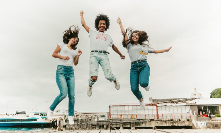 5 Ways To Make Friends Outside Of Work And School