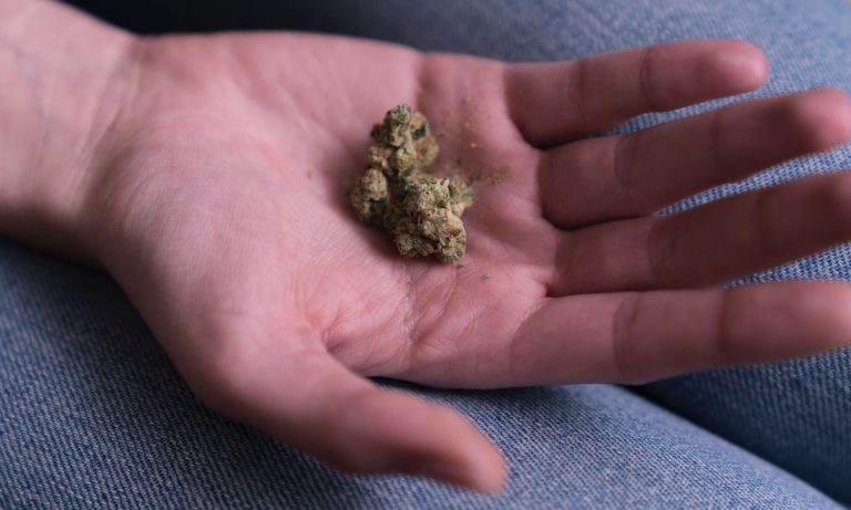 Young Americans Turn To Marijuana Over Tobacco