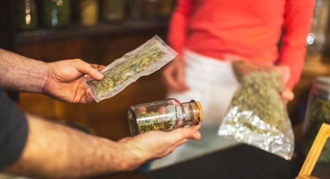 4 Things To Know Before Visiting A Marijuana Dispensary