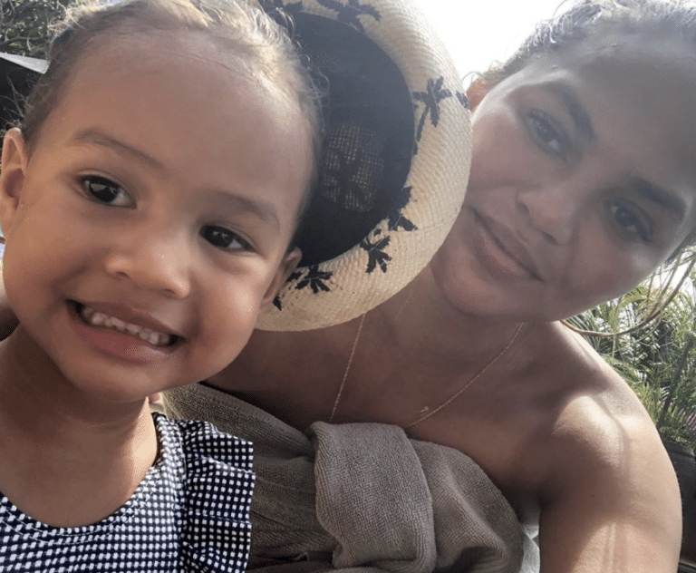 Roseanne Barr Was Inspired By The Kardashians To Have This Procedure Done; Chrissy Teigen Accidentally Posts Email On Social Media