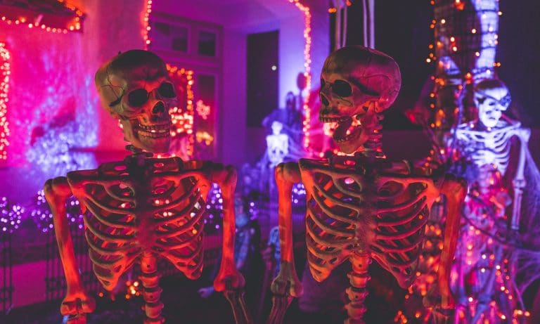 5 Creepy Podcasts To Listen To Before Halloween