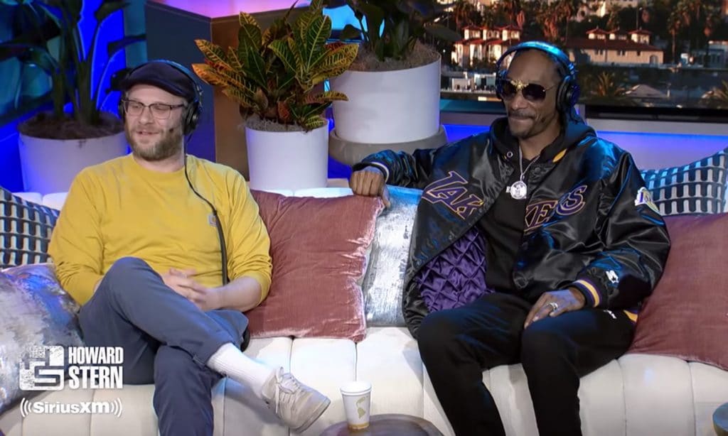 Smoking Weed For The First Time? Seth Rogen And Snoop Dogg Have Some Advice