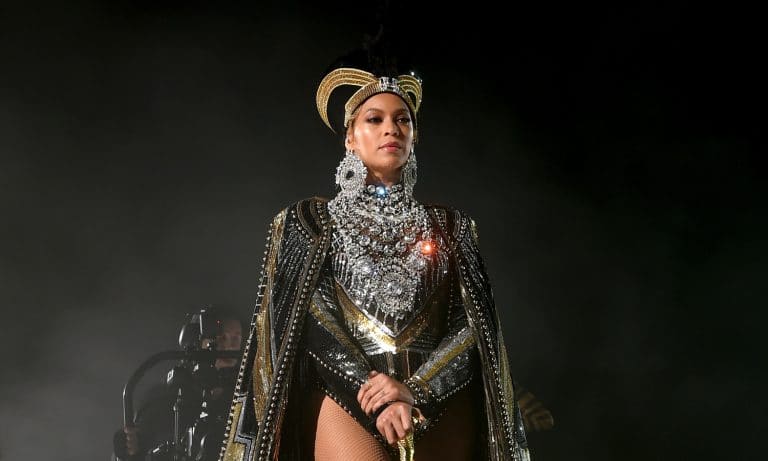 Which Does Beyoncé Like More: Whales Or Marijuana