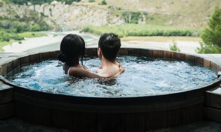 Detoxifying: How Soaking Can Help Your Skin And Spirit