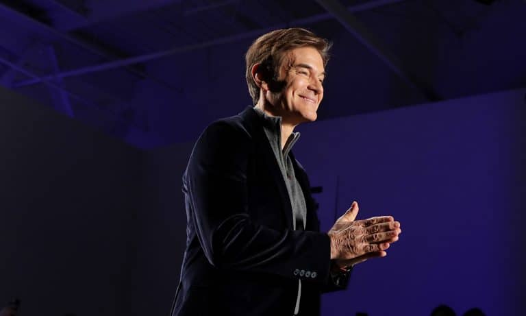 DEA And FDA Blame Each Other For Marijuana’s Illegal Status, Says Dr. Oz
