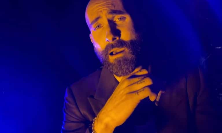Maroon 5 Advocates To End War On Marijuana