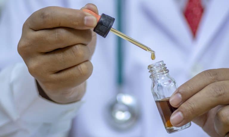 Do THC And CBD Combined Offer More Therapeutic Benefits