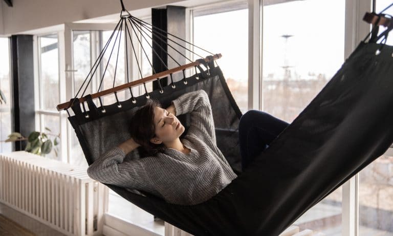 How To Nap In A Way That Actually Makes You Feel Rested
