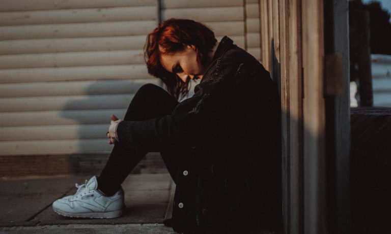 What Is Havening And Why Are Anxious People Trying It?