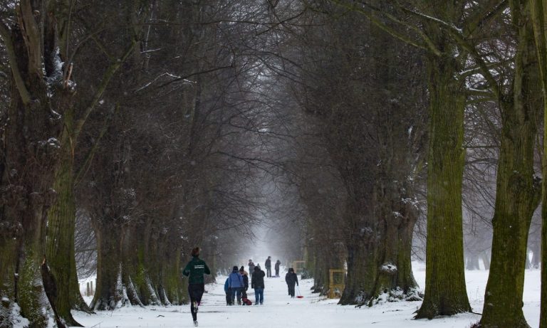How To Get Motivated To Run When The Weather Sucks