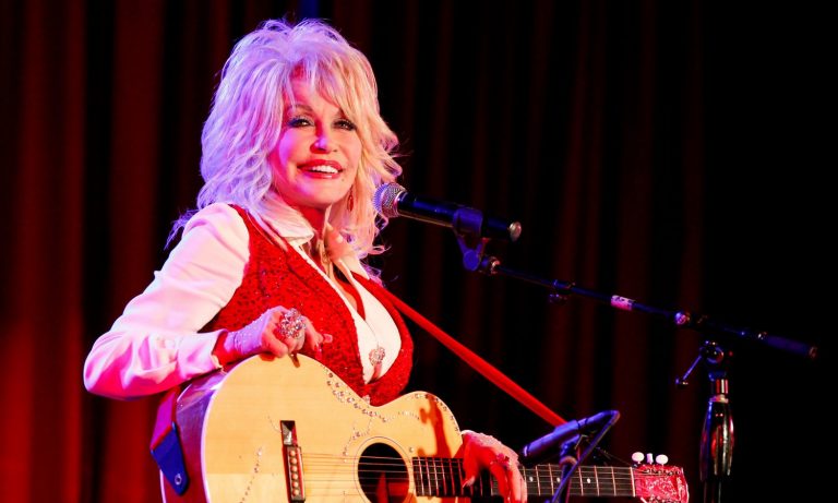 Why Dolly Parton Gets Up At 3 AM