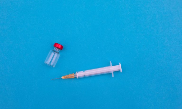 5 COVID-19 Vaccine Myths Debunked