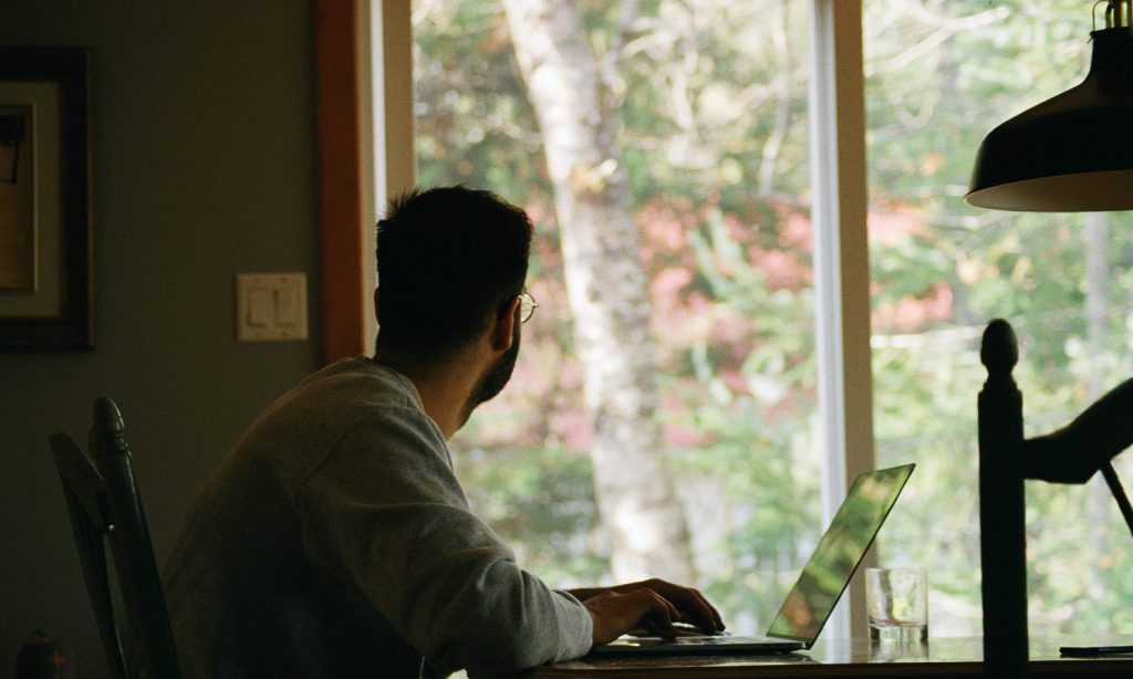 Dressing up to work from home has surprising effects on your mental health