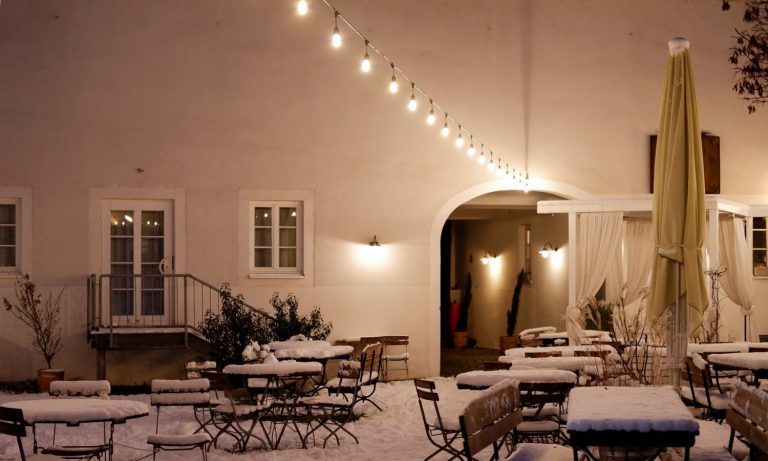 Outdoor Dining In The Winter Is Complicated — Here’s What You Should Account For