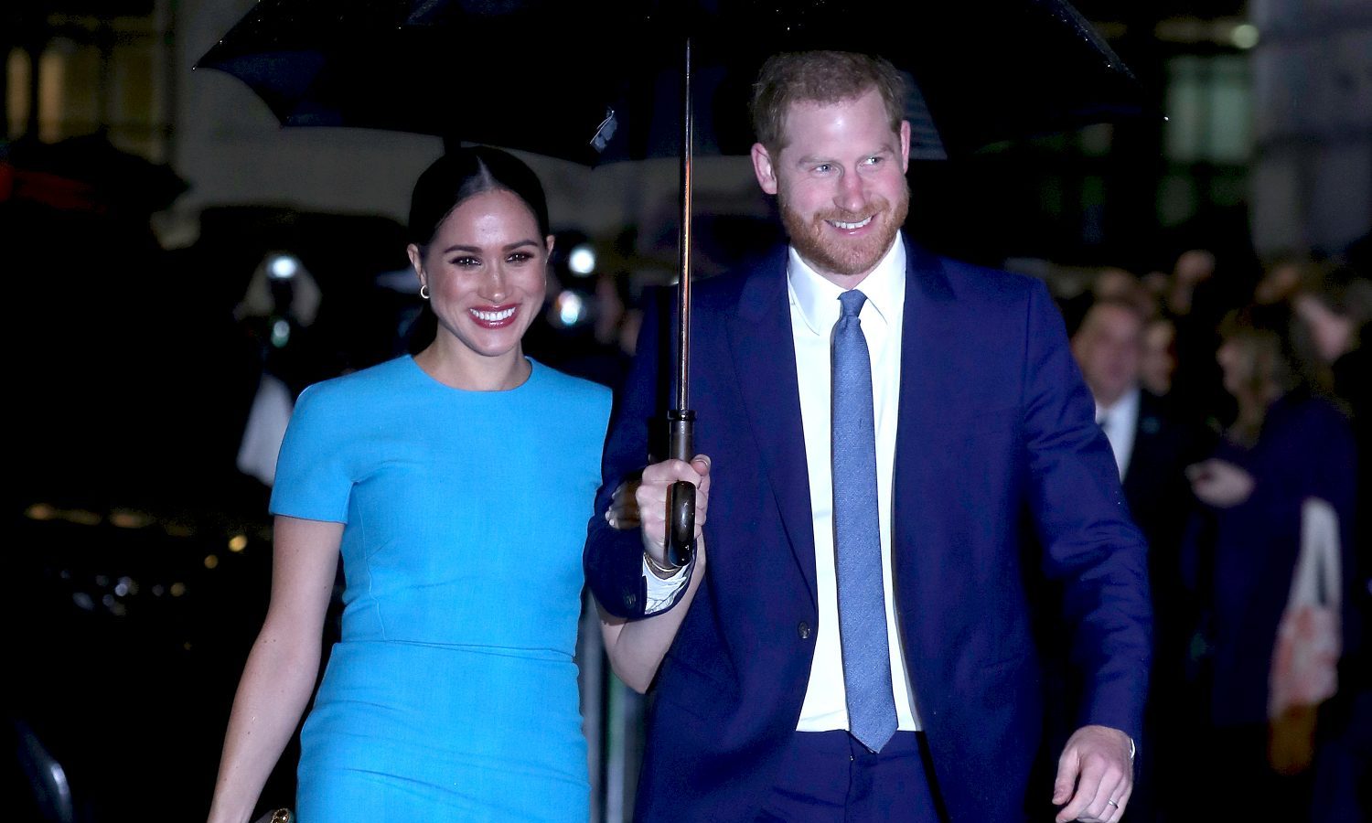 Here's How Meghan Markle And Prince Harry's LA Pregnancy Pic Was Taken From London
