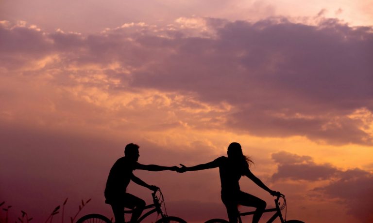 4 Ways To Maintain Relationships
