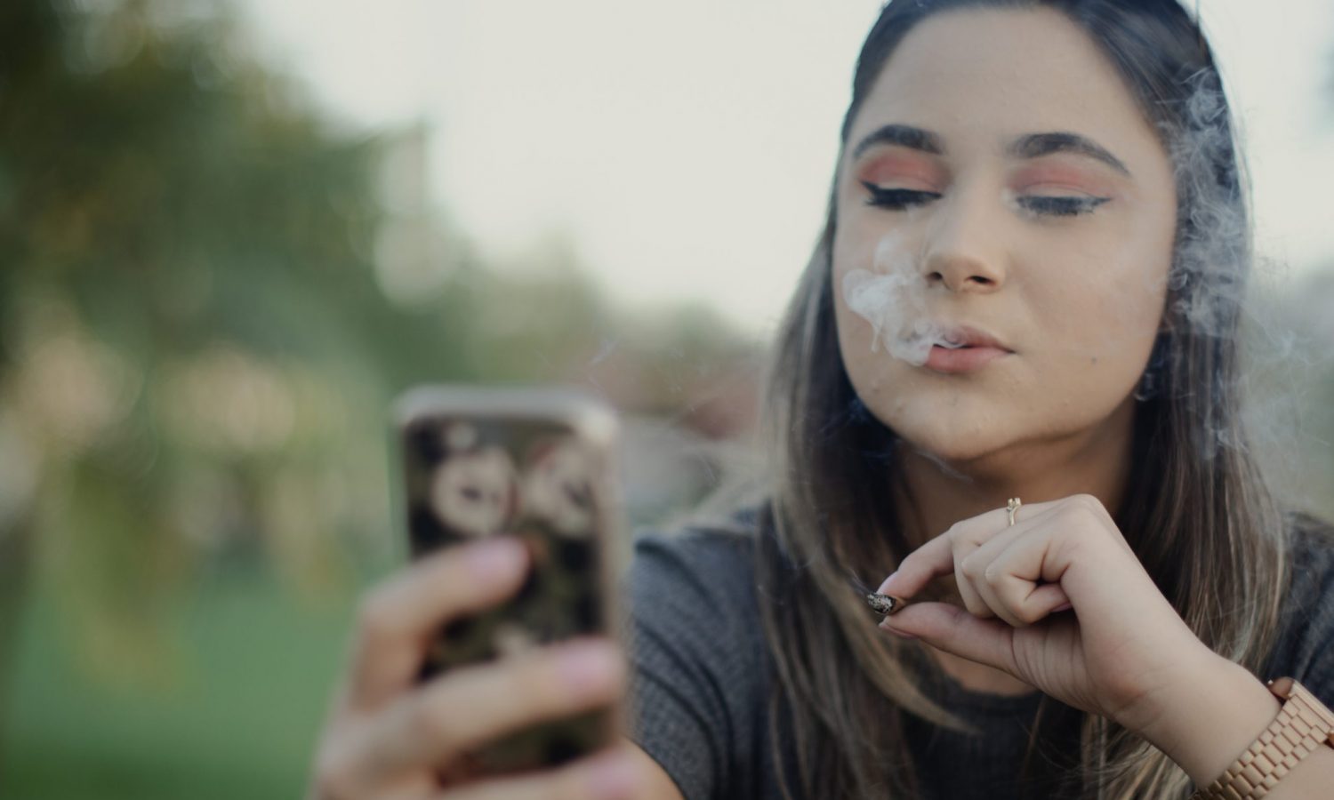 smartphone marijuana