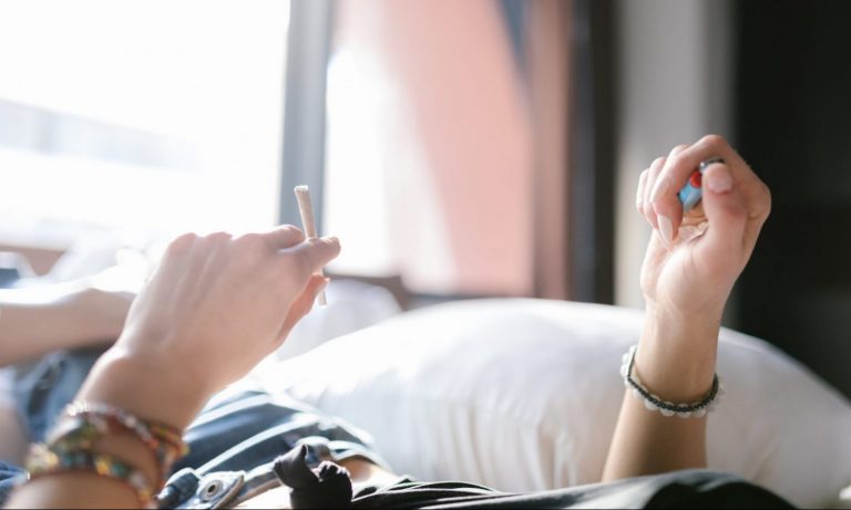 Should Cannabis Products Come With Mental Health Warnings?