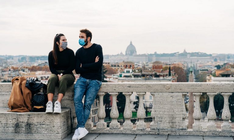 Will Fall Travel Plans Be Impacted By COVID-19? Here’s What Experts Know