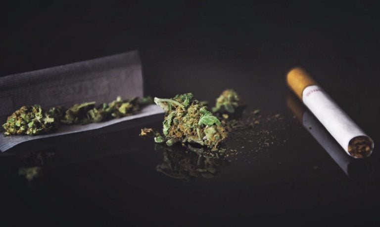 This Is Why People Continue To Smoke More Weed Than Cigarettes