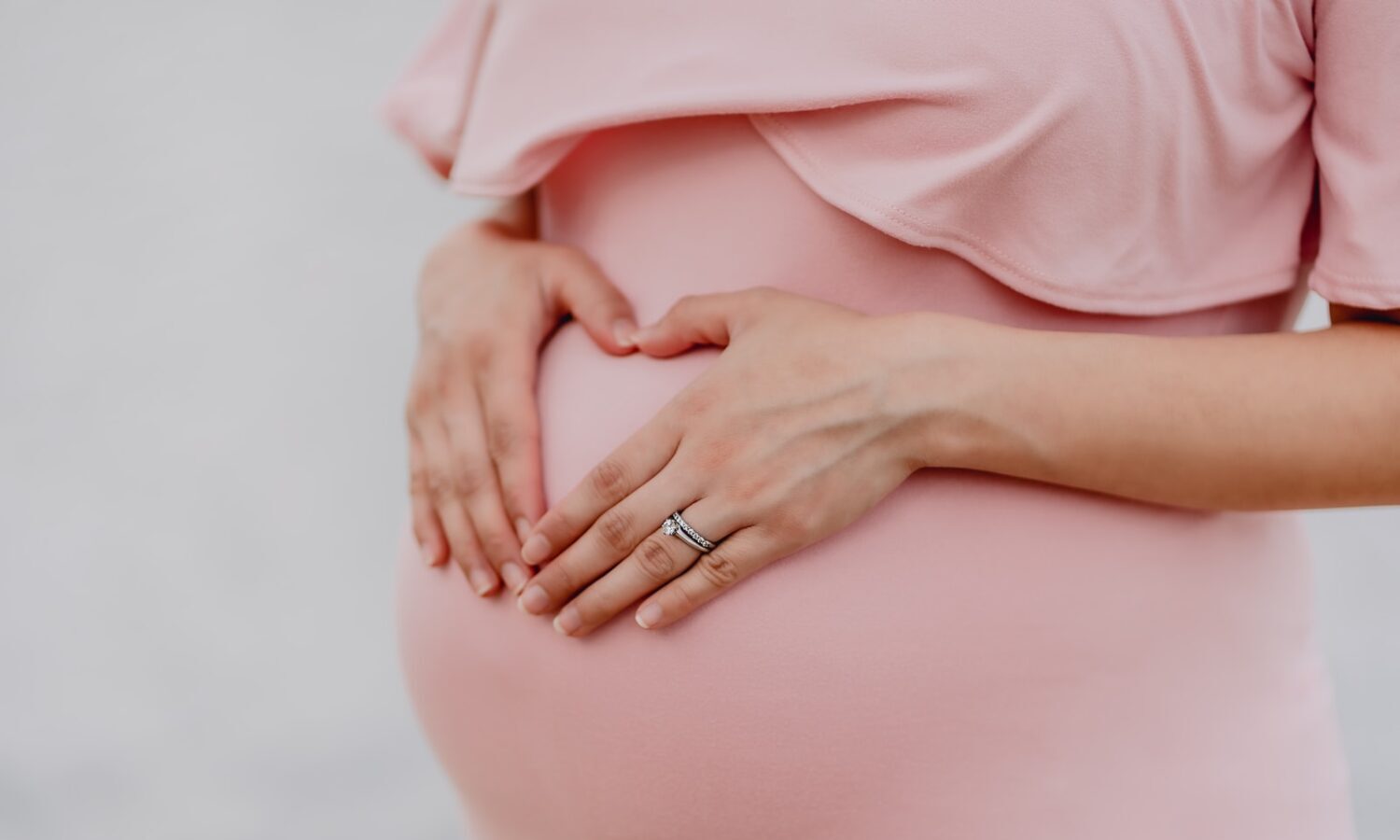 COVID-19 Can Cause This Problem In Unvaccinated Pregnant Women