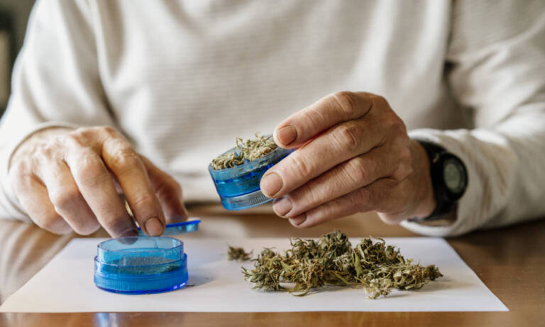 Tips For Seniors Trying Cannabis For The First Time