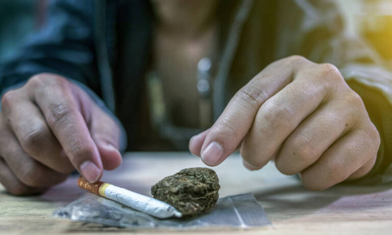 Study: Dangerous Synthetic Cannabinoids Poisonings Are Less Common In Legal Cannabis States