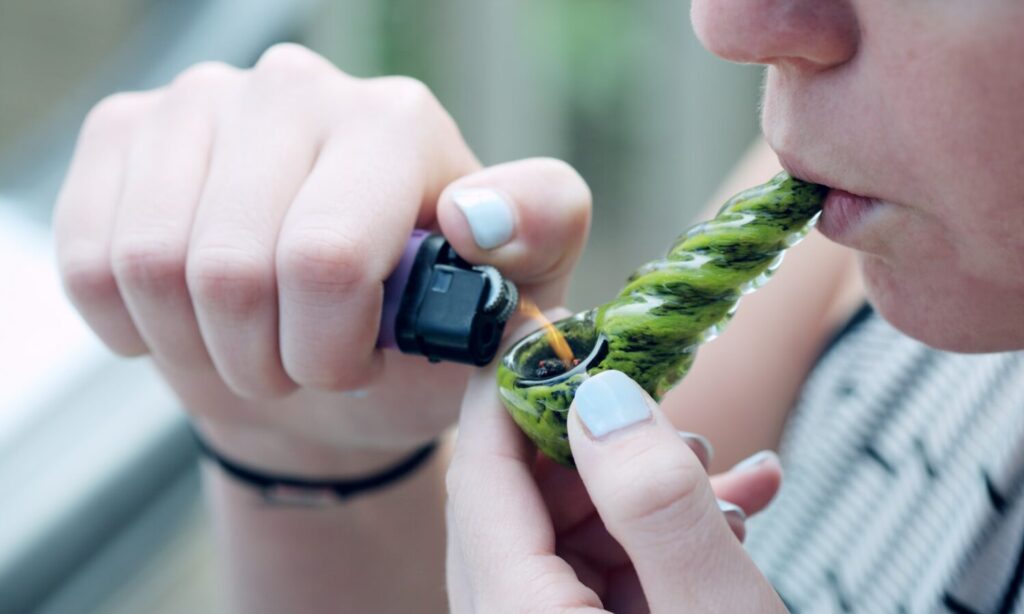 marijuana pipe