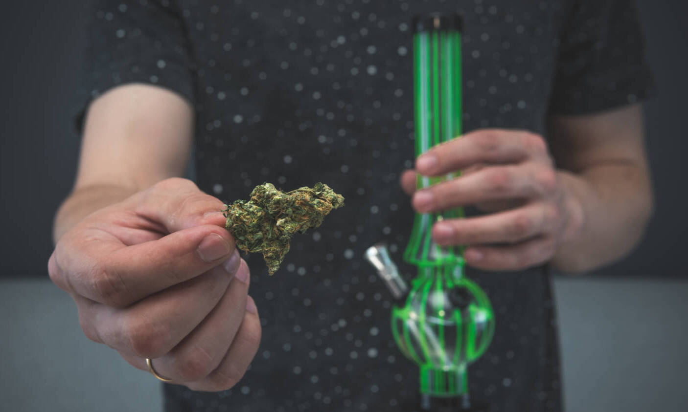 marijuana bong