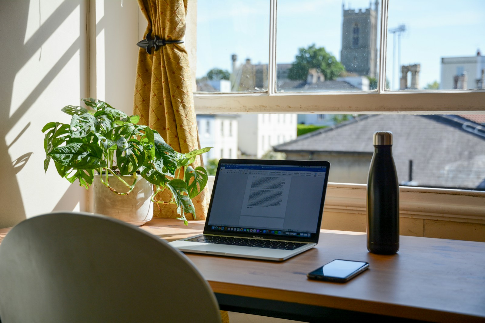 10 Best Cannabis Strains To Work From Home