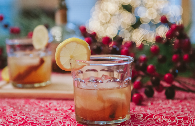 The Best Holiday Whiskey Cocktails