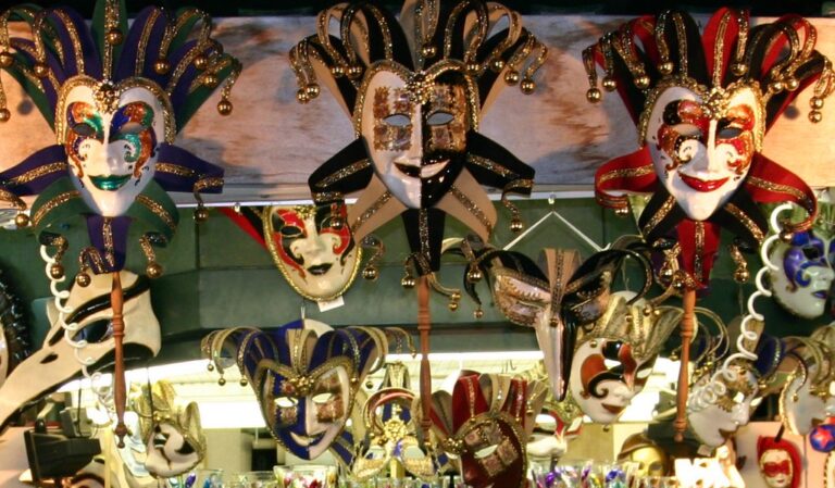 Immersive Events Redefine Millennial Nights